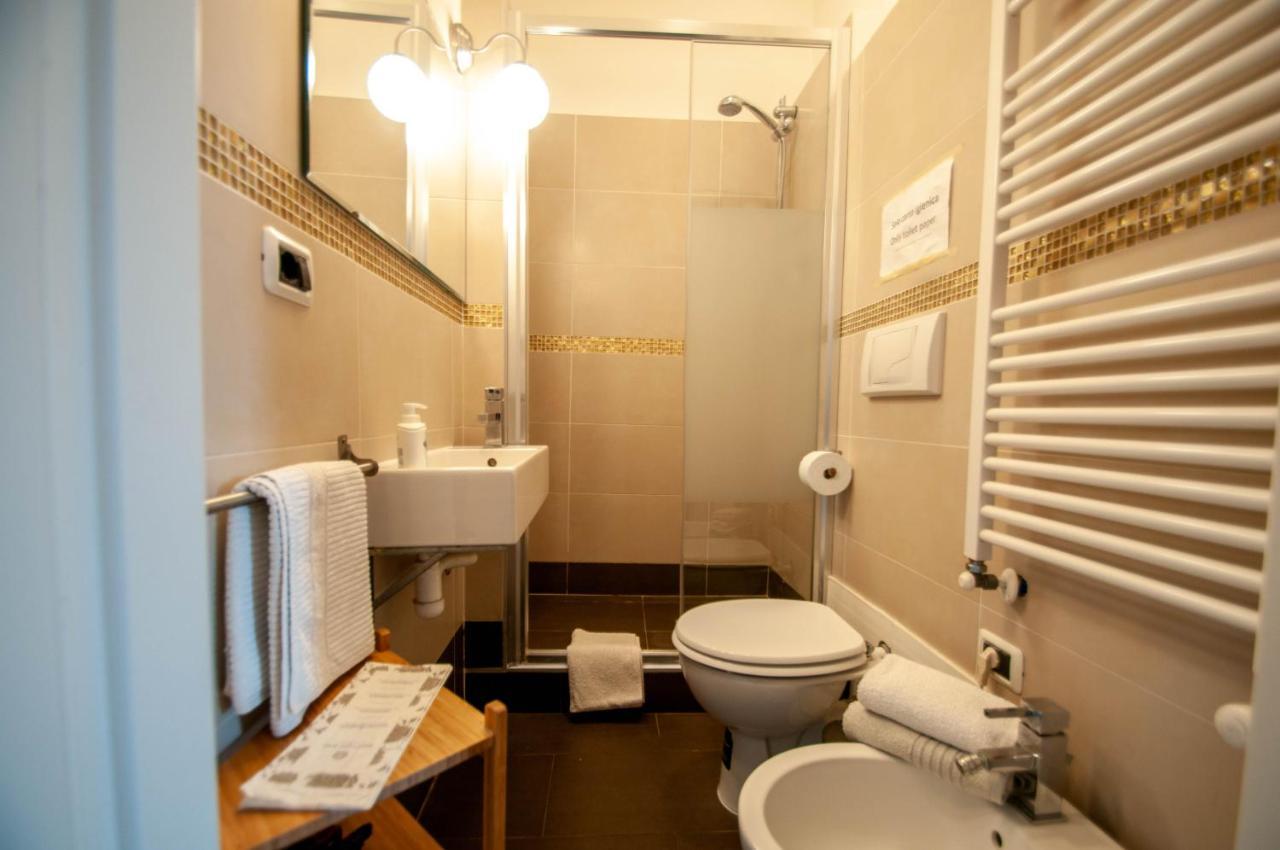 בולוניה Porta Antica Apartment מראה חיצוני תמונה