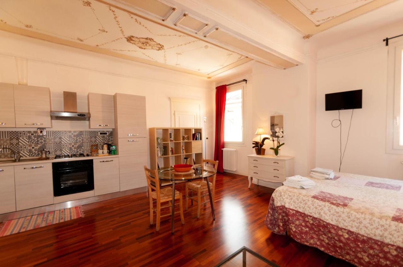 בולוניה Porta Antica Apartment מראה חיצוני תמונה